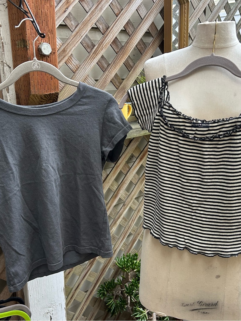 Brandy Melville & John Galt top bundle